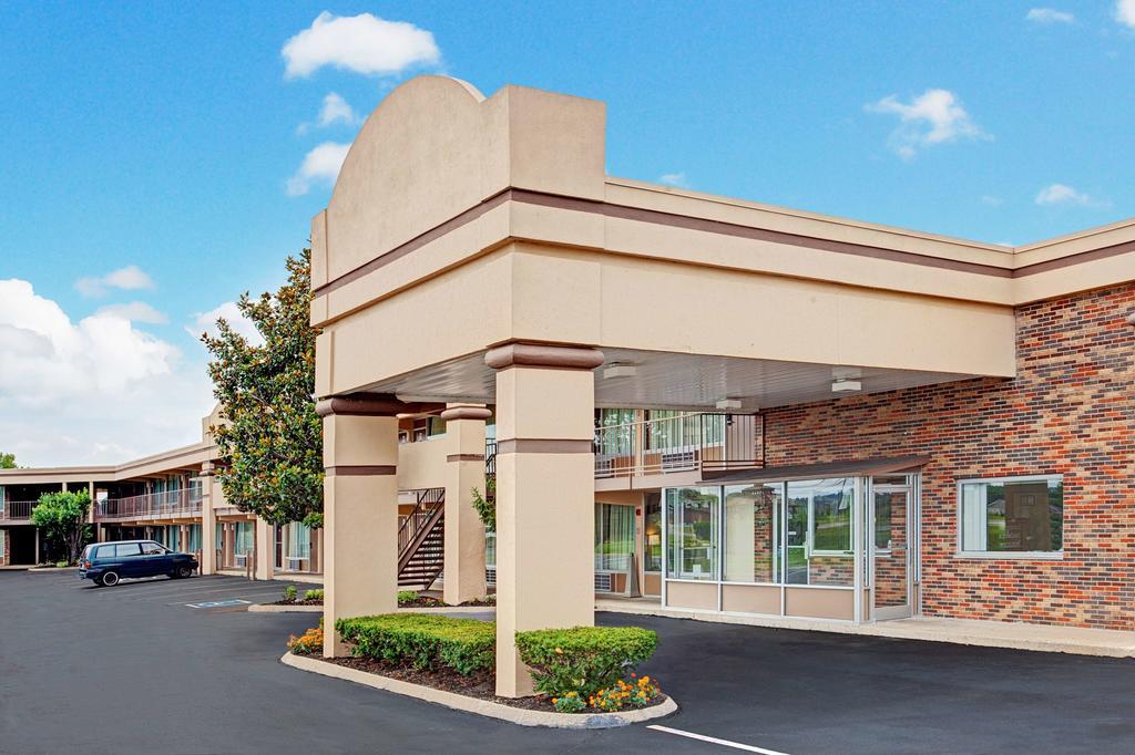 Days Inn By Wyndham Clarksville Tn Kültér fotó